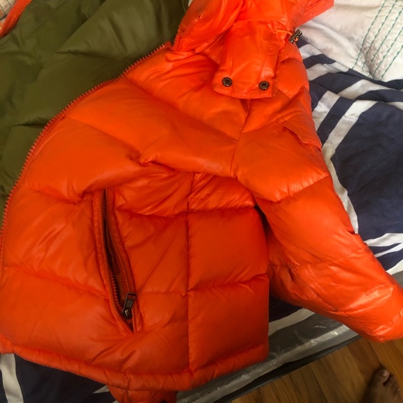 Moncler - Picture 2 of 4